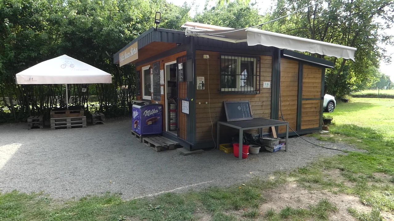 kiosek2.jpg